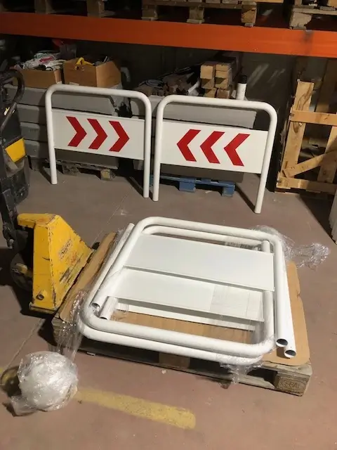 banderola de isleta de vado con vinilo reflectante