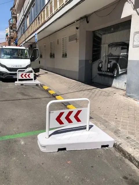 isletas de hormigon para vados en Madrid